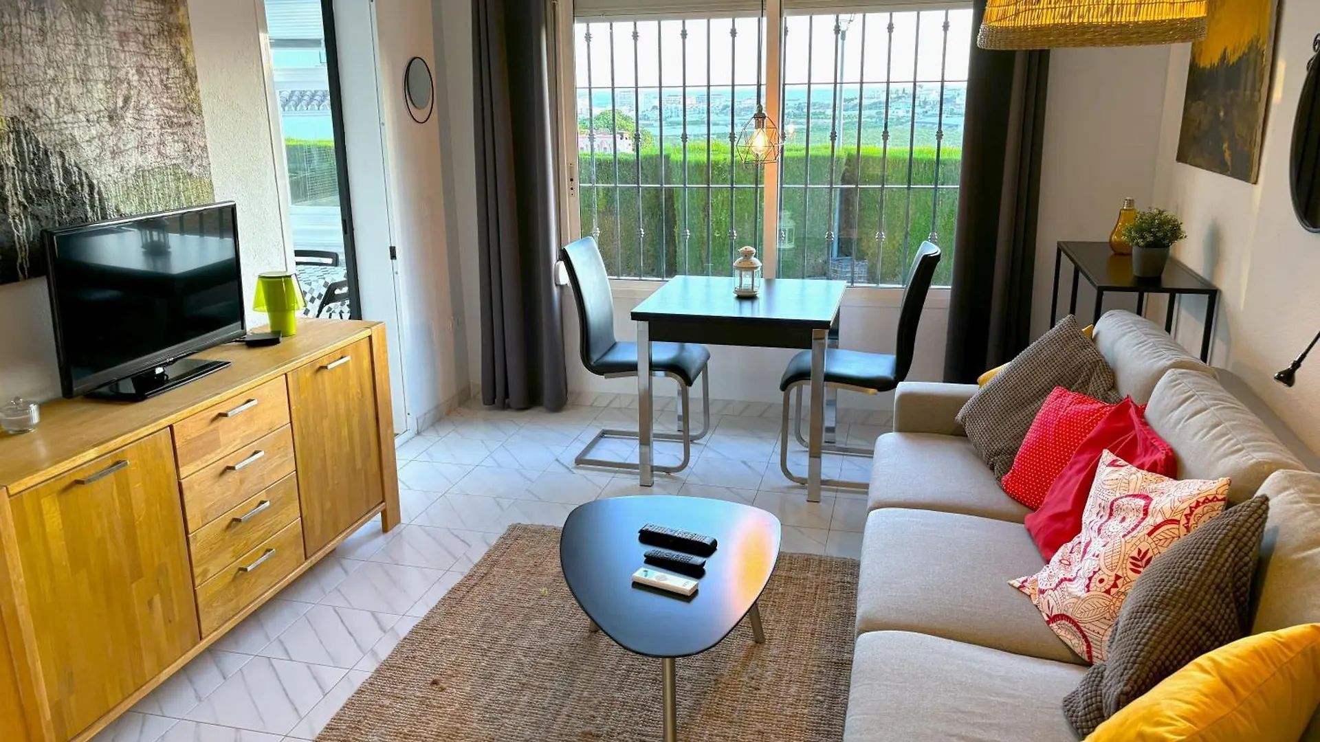Evans Realty Bb Adosado & Piscina & Tenis & Jardines Torrox 0*,  Spain